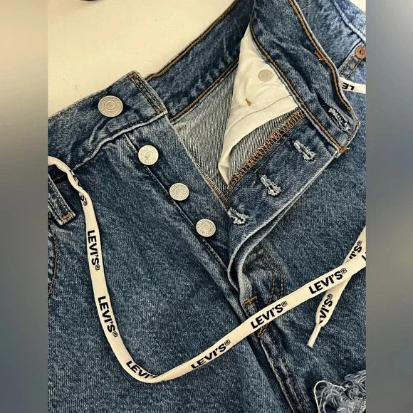 LEVI’S 501 High Waisted Drawstring Shorts - Picture 7 of 7